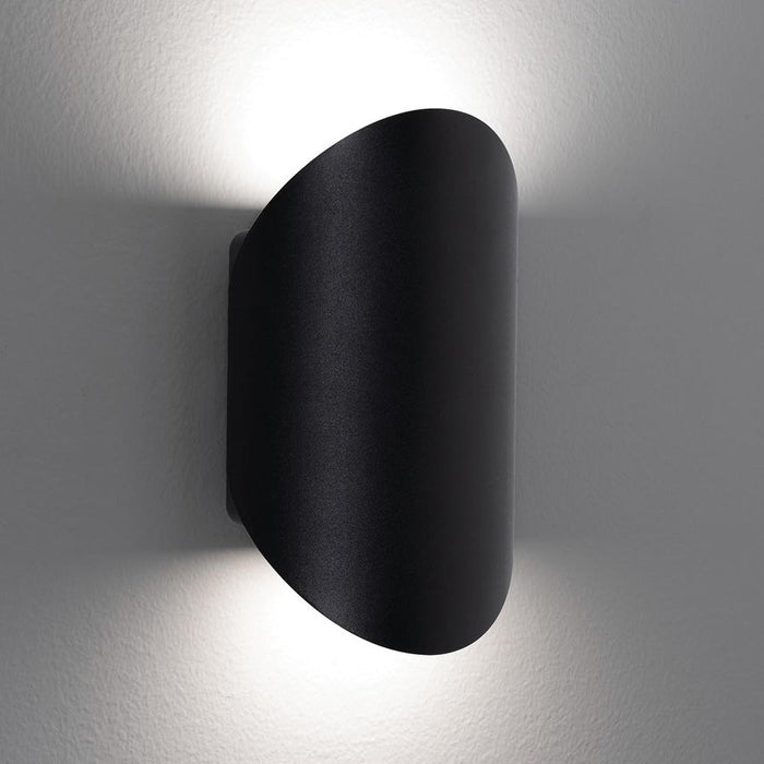 Remy Outdoor LED Wall Light in Detail.