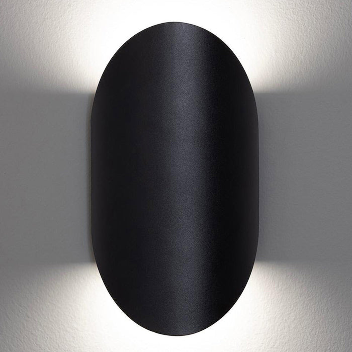 Remy Outdoor LED Wall Light in Detail.