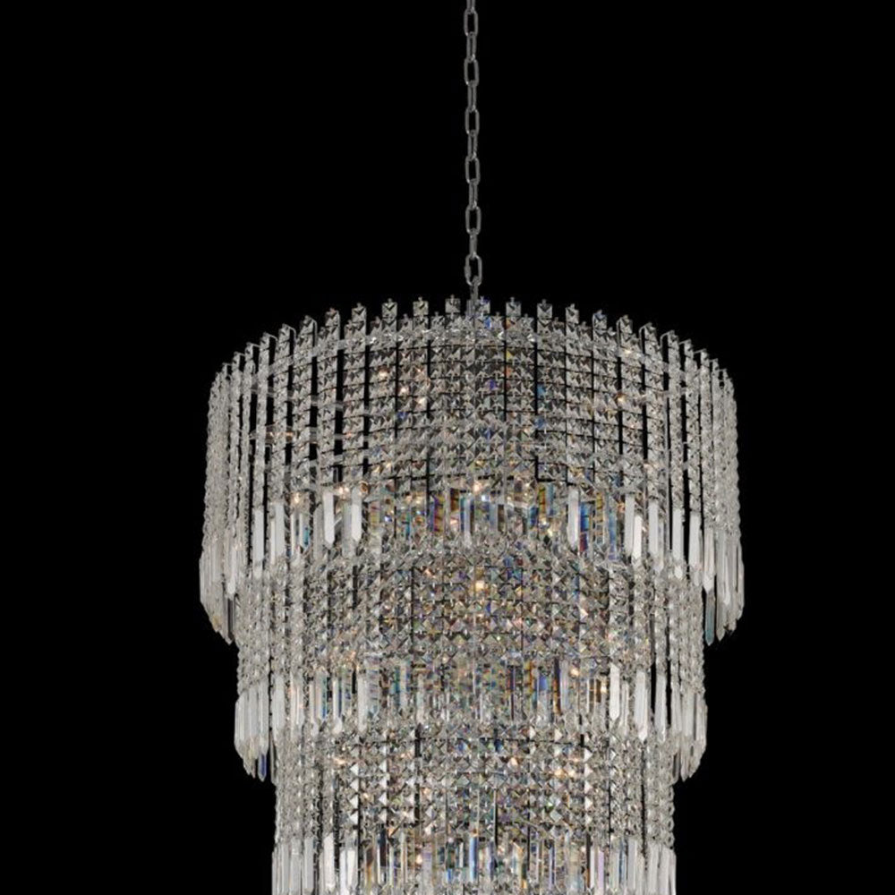 Pandoro Foyer Chandelier in Detail.