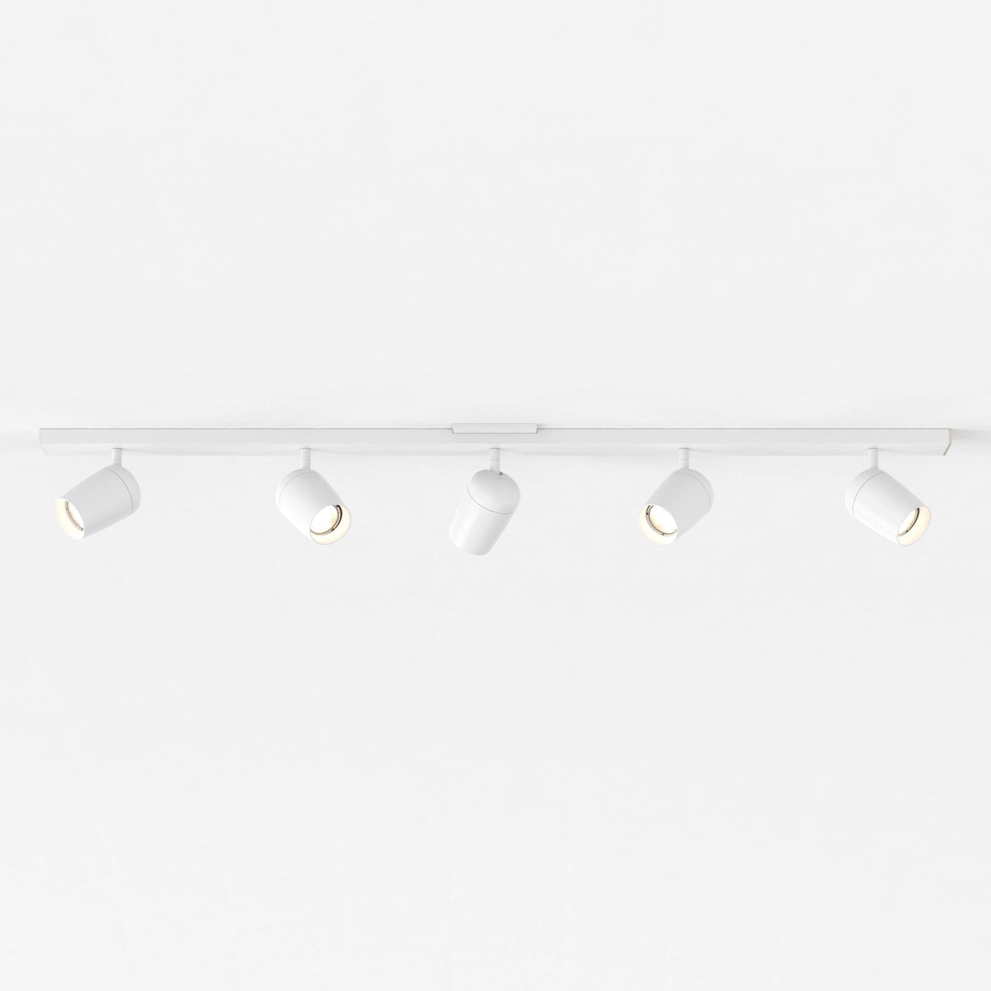 Koto Spot Light in Matt White (5-Light).