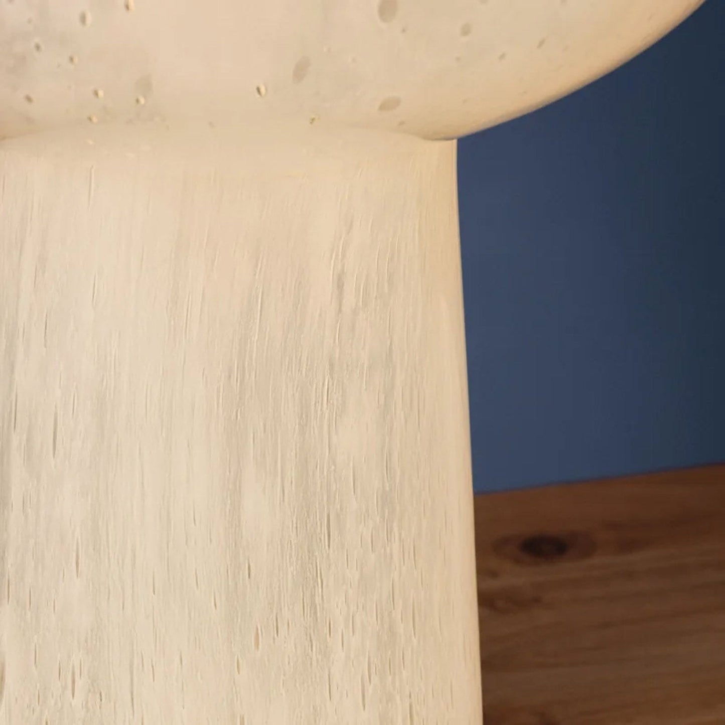 Fords LED Rechargeable Table Lamp.