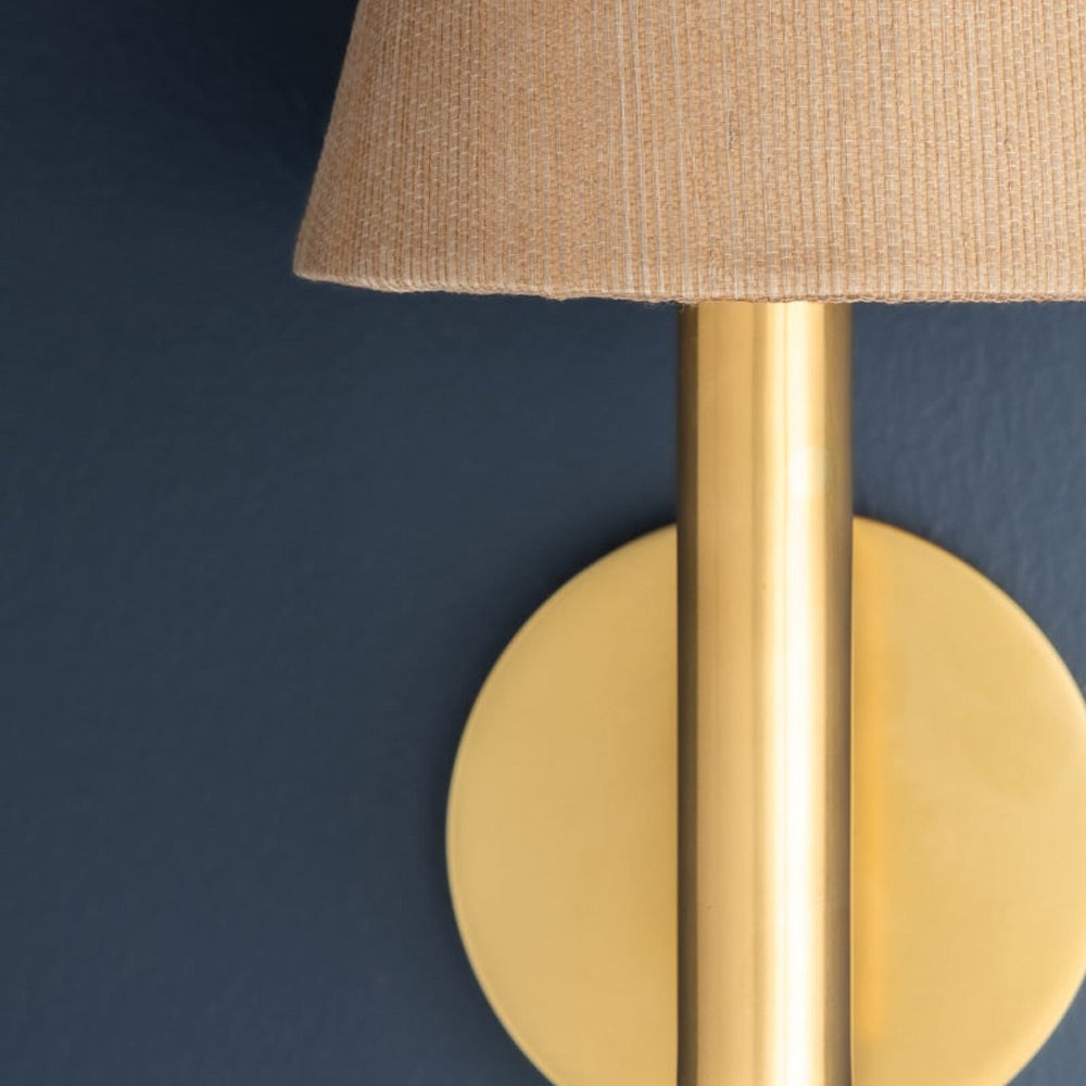Lindenwood Wall Light in Detail.