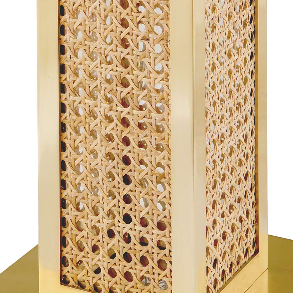 Bellport Floor Lamp in Detail.