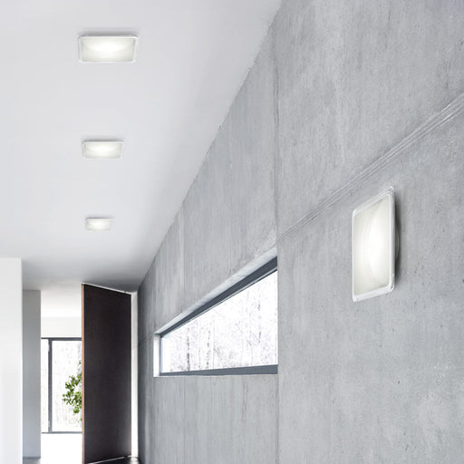 Illusion LED Ceiling/Wall Light in living room.