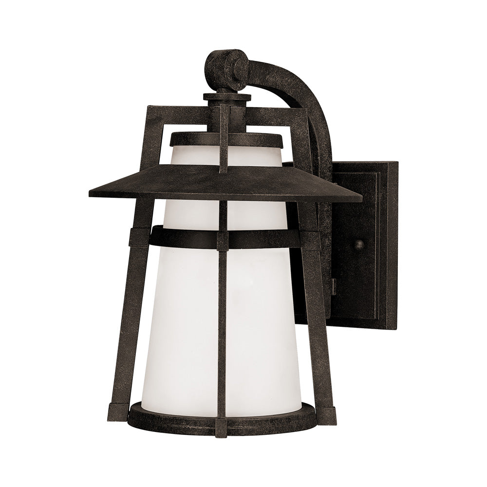 Calistoga Outdoor Wall Light (15.5-Inch).