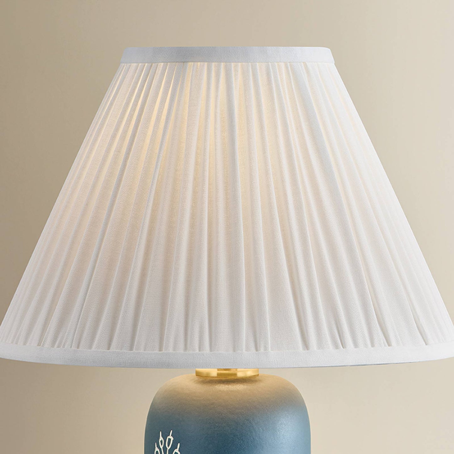 Etta Table Lamp in Detail.