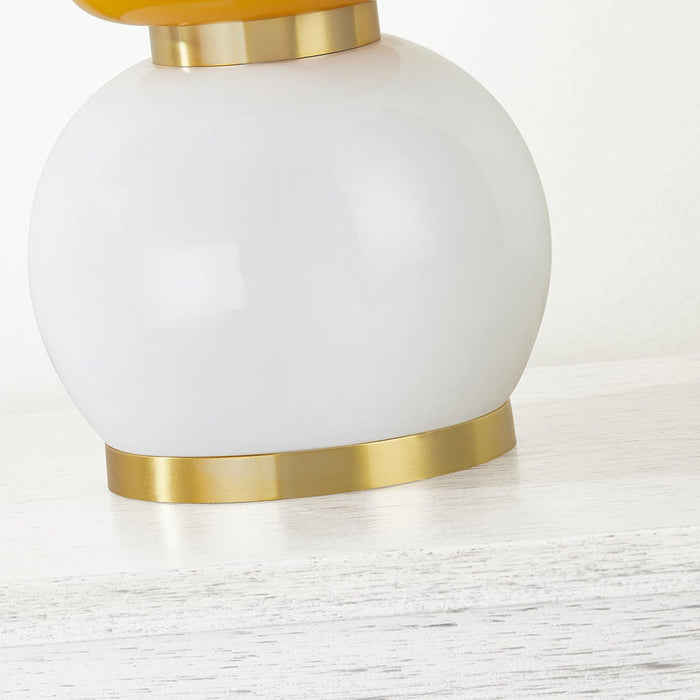 Robyn Table Lamp in Detail.