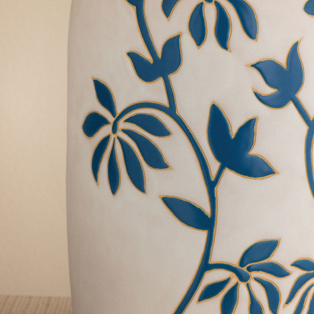 Yazmeen Table Lamp in Detail.