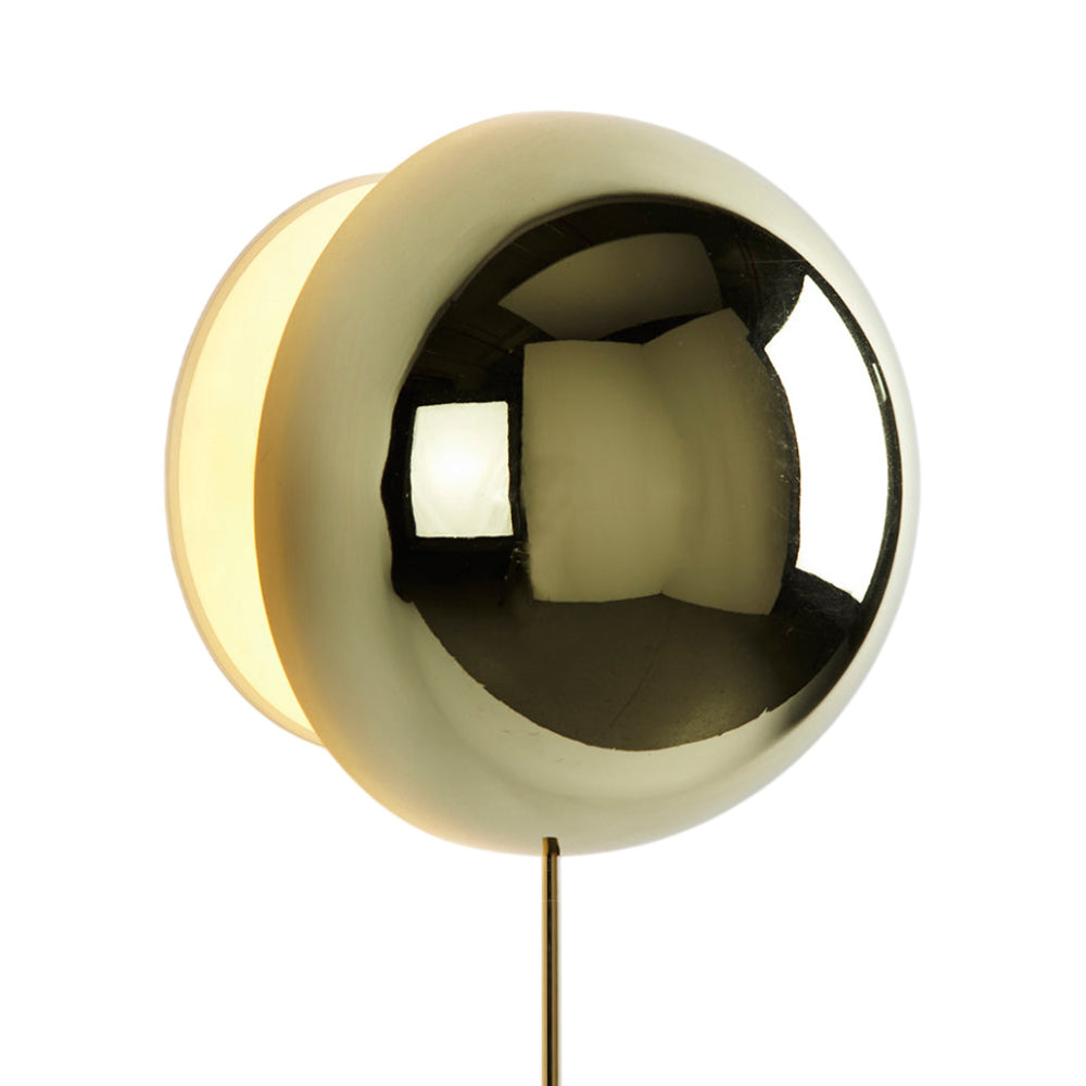 Eclipse LED Wall Light in Polished Brass.