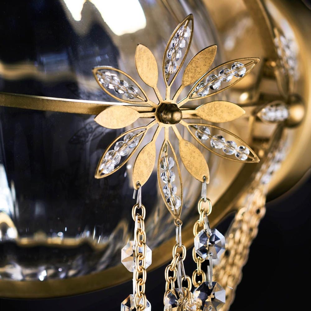 Revere LED Wall Light in Detail.