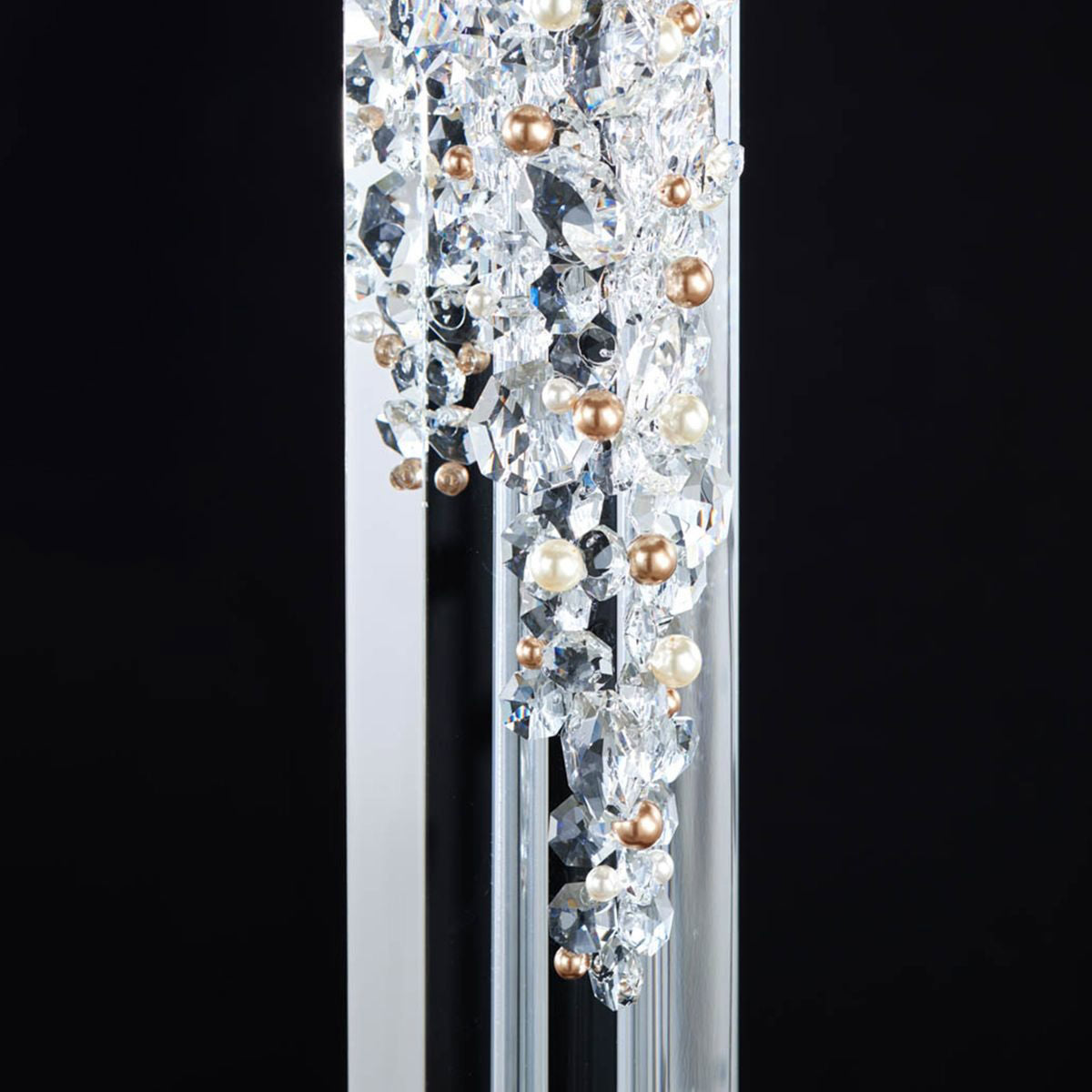 Zoe Table Lamp in Detail.