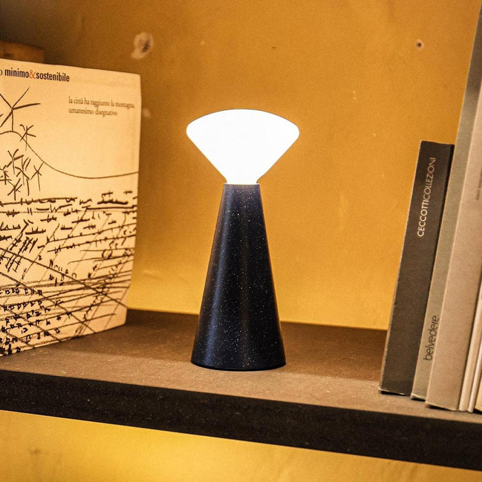 Mantle Table Lamp in Detail.