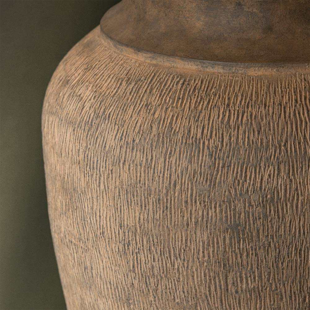 Vessel Table Lamp in Detail.