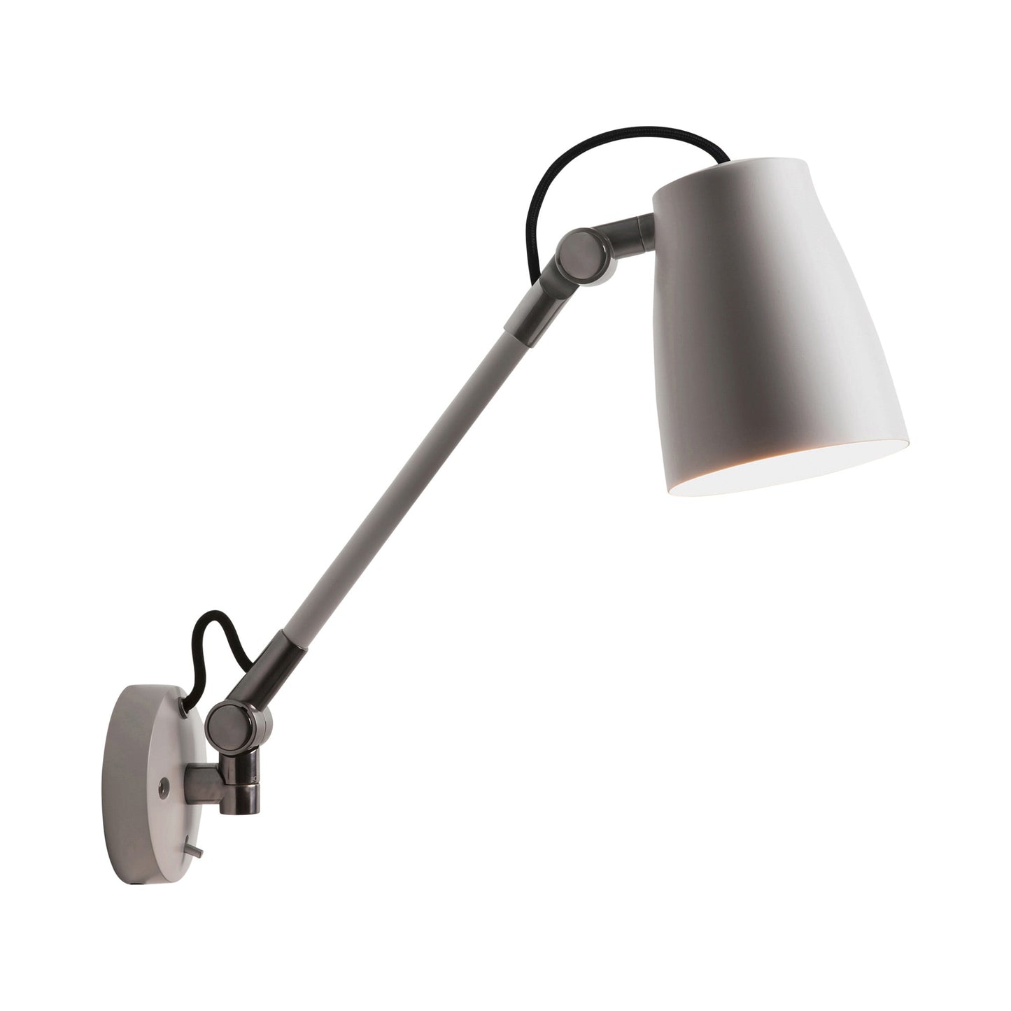 Atelier Grande Wall Light in Matt White.