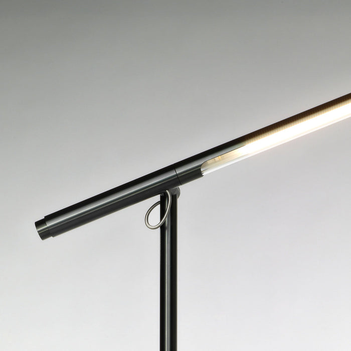 Brazo LED Table Lamp in Detail.