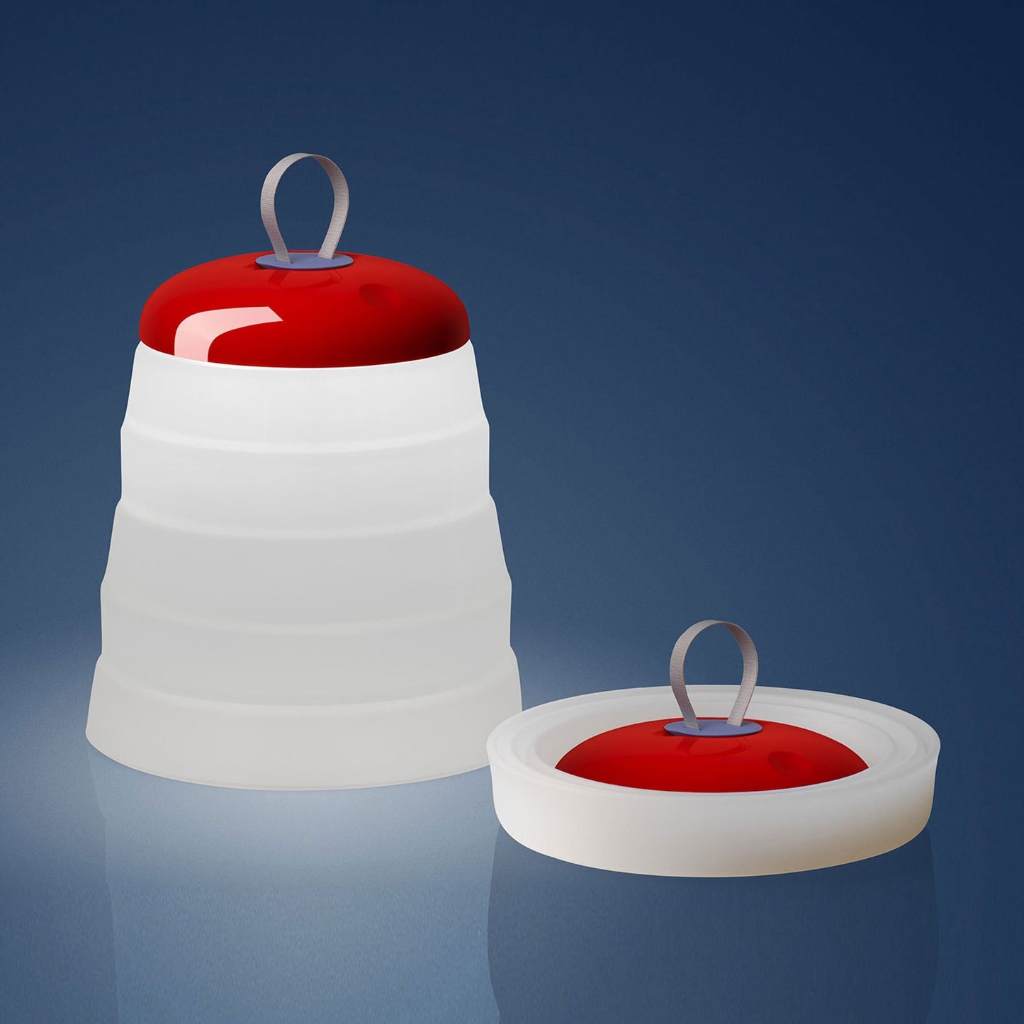 Cri Cri Outdoor LED Table Lamp Red.