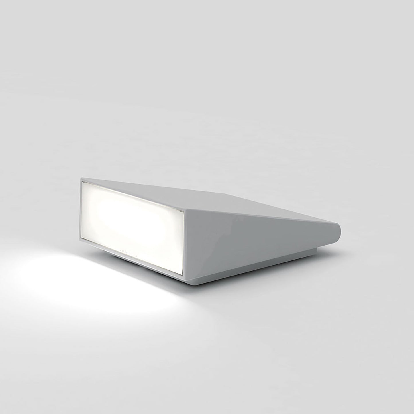 Cuneo Outdoor LED Wall/Floor Lamp in White Ral9002 (3000K).