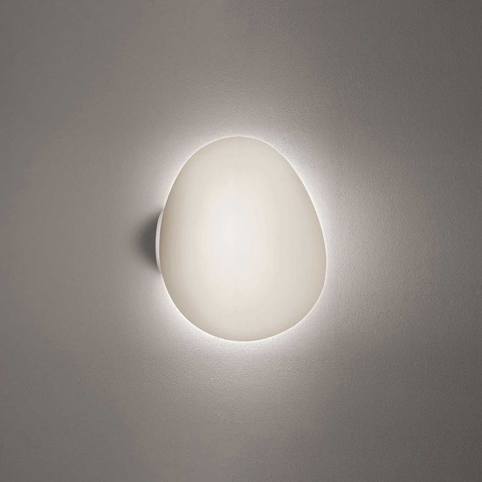 Gregg Wall Light in Medium/Left Facing/White.