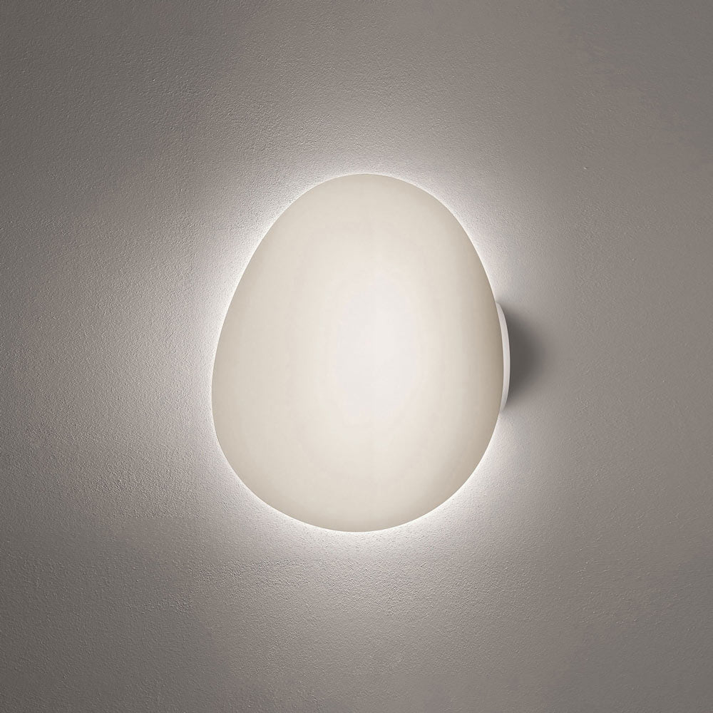 Gregg Wall Light in White (Large/Right Facing).