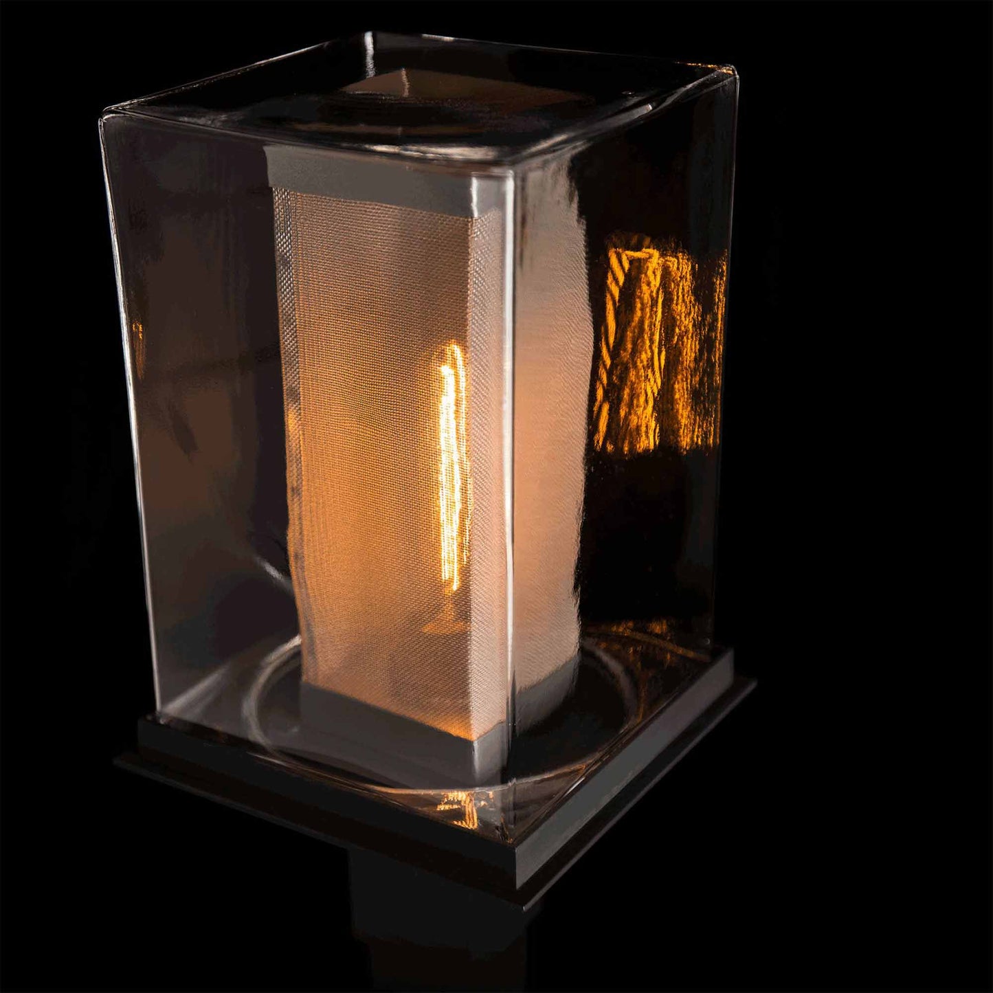 Polaris Outdoor Post Light in Detail.