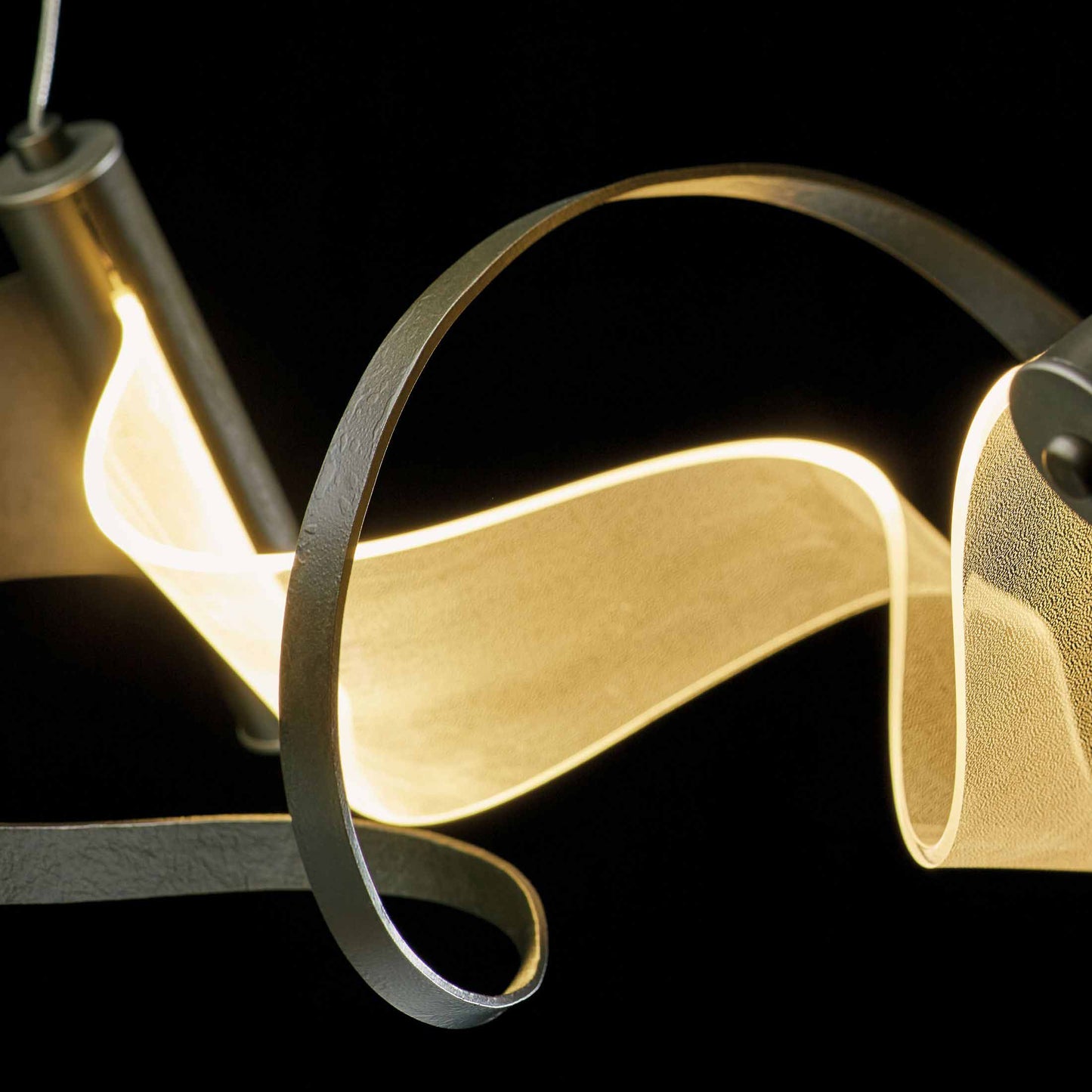 Zephyr LED Pendant Light in Detail.