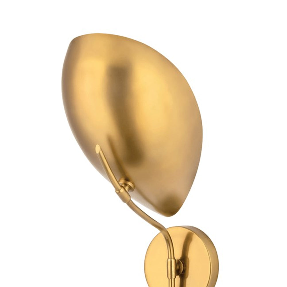 Avondale Wall Light in Detail.