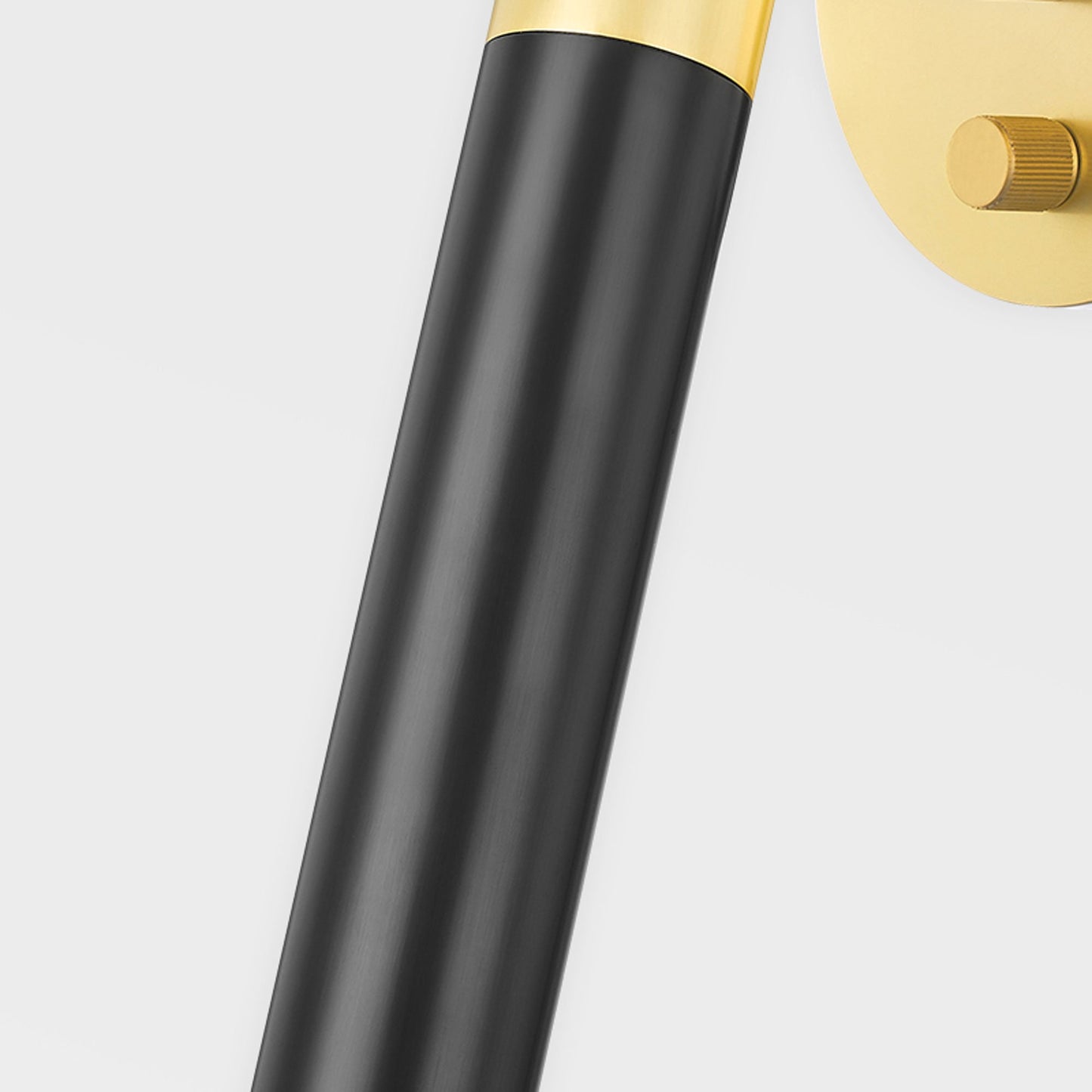 Thurston LED Wall Light in Detail.