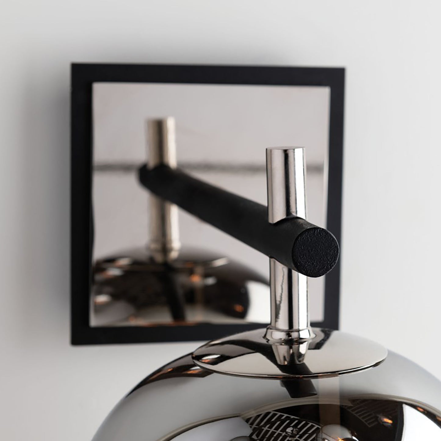 Iliad Wall Light in Detail.