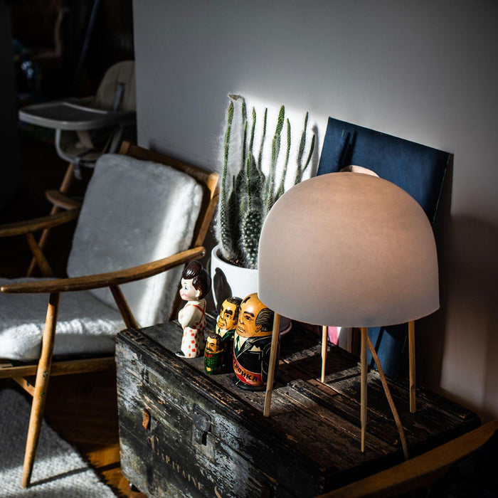 Kurage Table Lamp in living room.