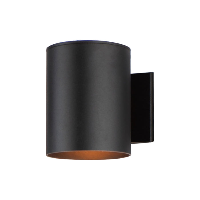 Outpost Outdoor Wall Light in Incandescent/6-Inch/Short/Black.