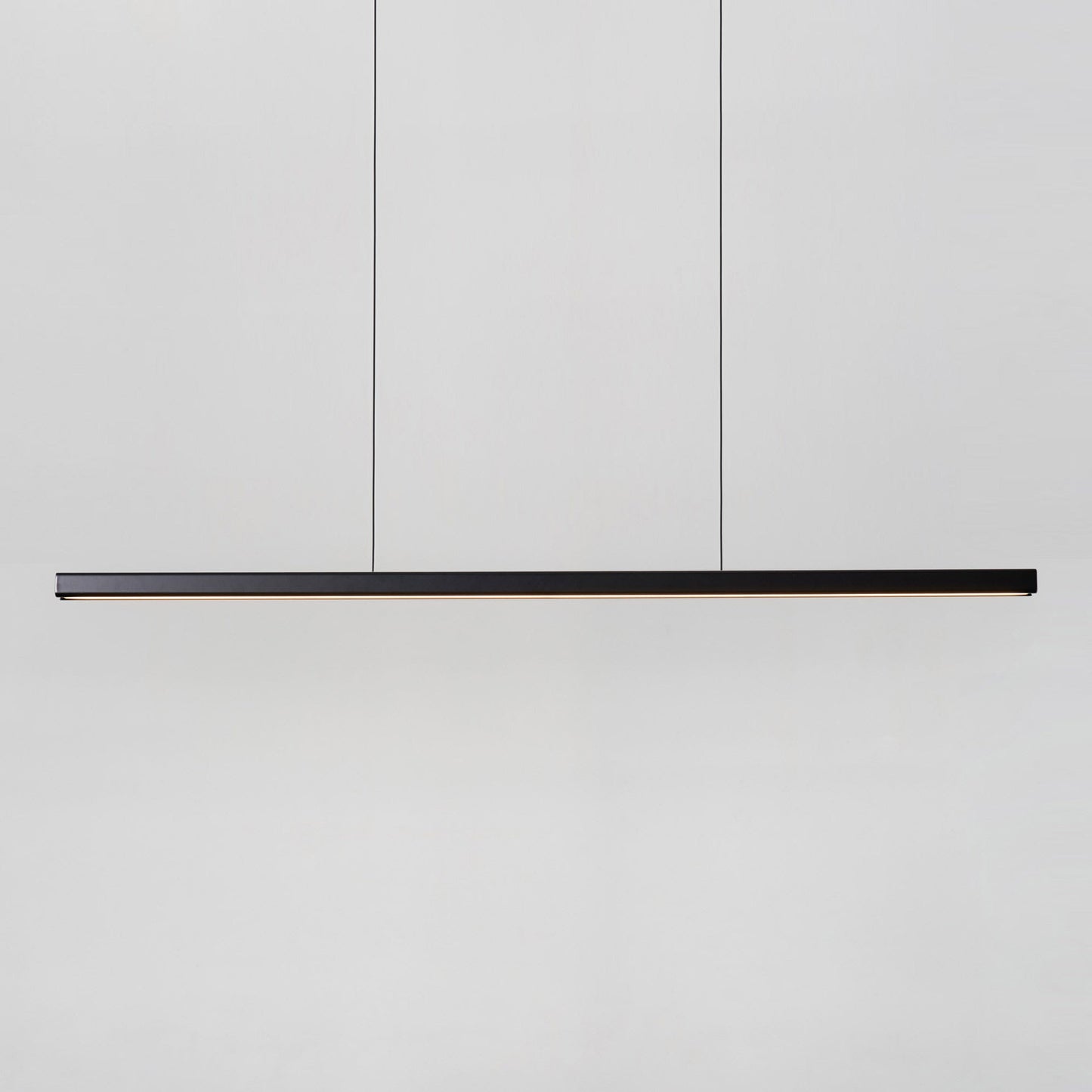 Mumu LED Pendant Light in Black (X-Large).