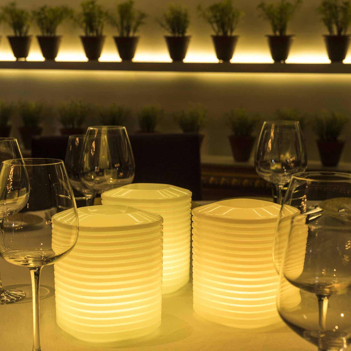 Lantern Bluetooth Outdoor LED Lamp in Detail.