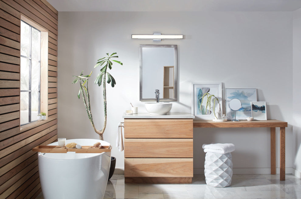 Hinkley Modern Bathroom