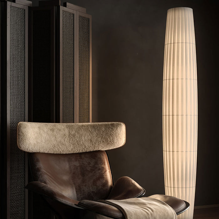 Colonne LED Floor Lamp in living room.