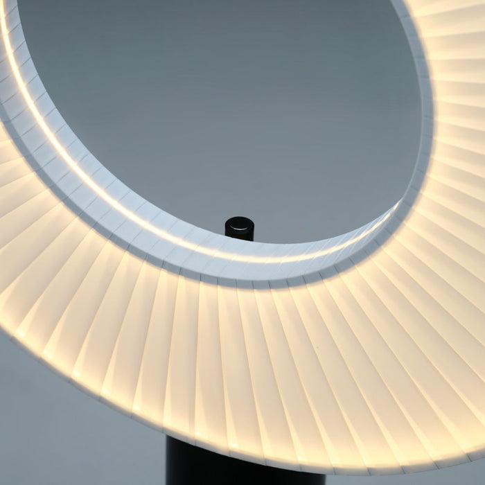 Iris LED Table Lamp in Detail.