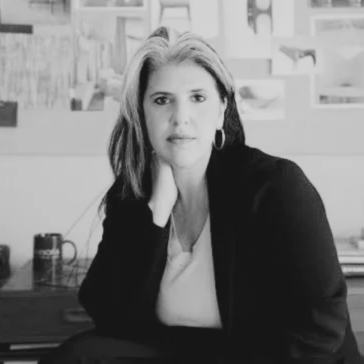 Elisa Carlucci Profile Pic