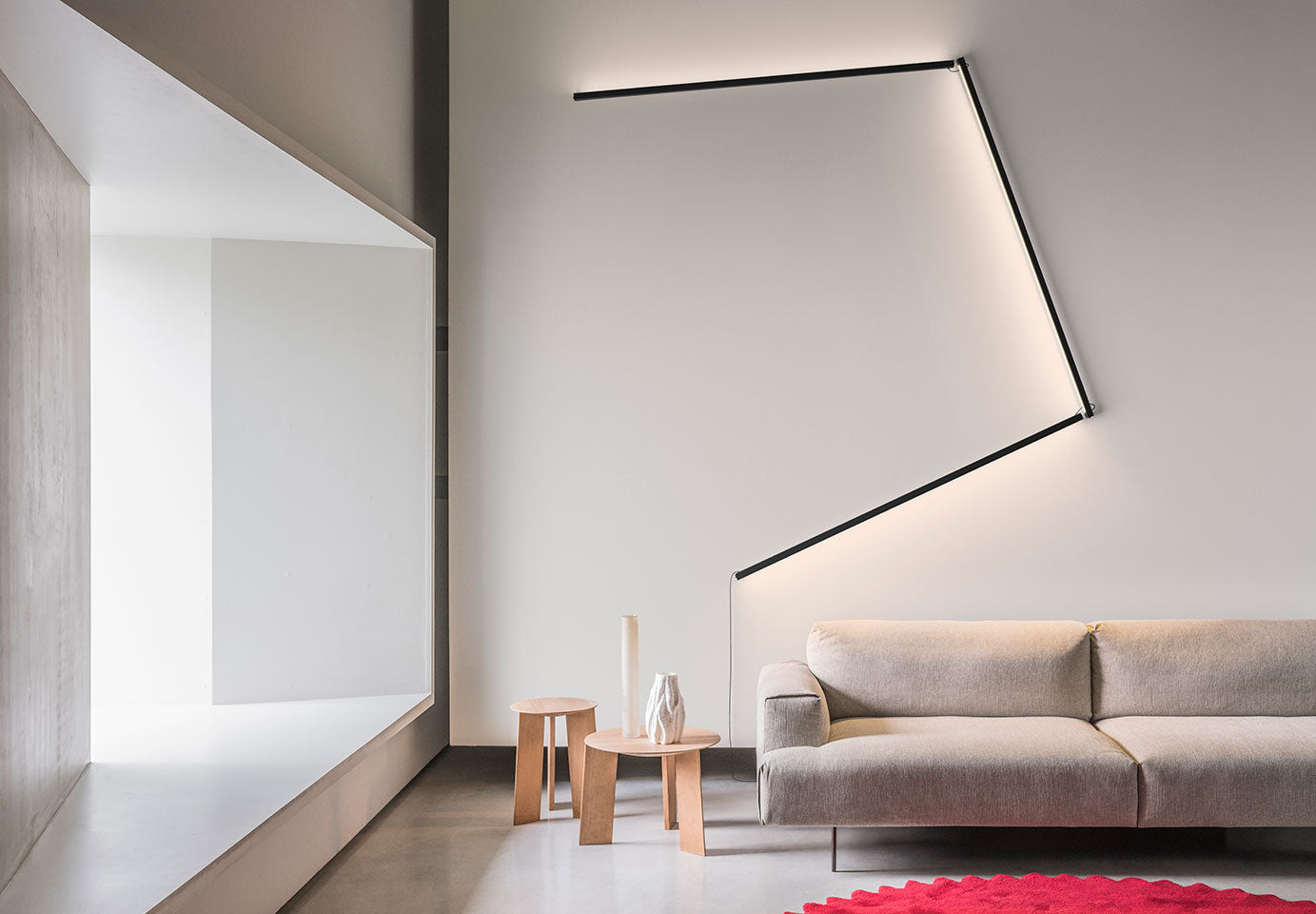 Vibia Wall Light