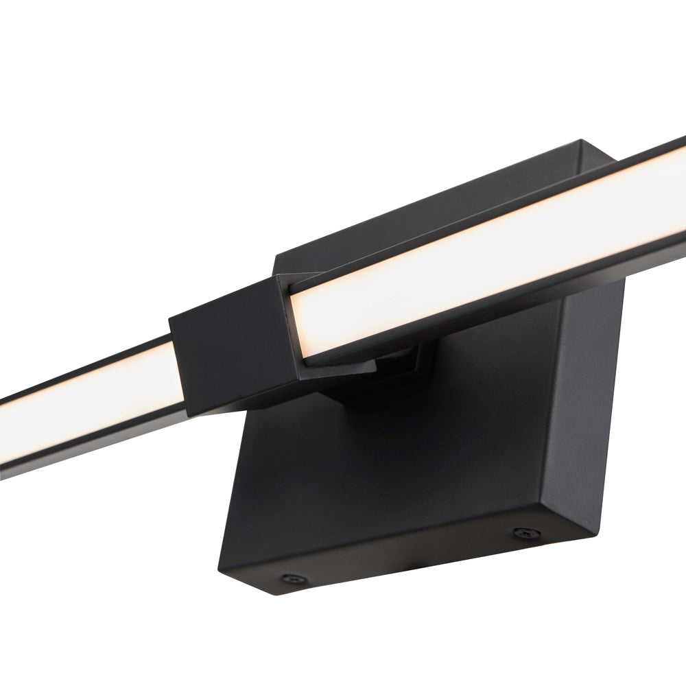 Epee LED Bath Vanity Light in Detail.