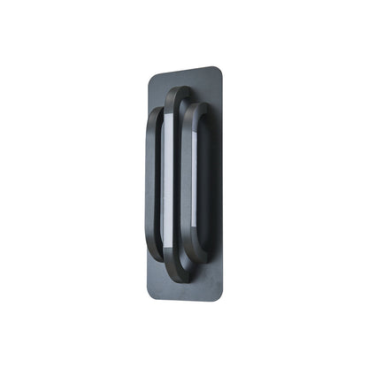 Paton Outdoor LED Wall Light in Matte Black (16-Inch).