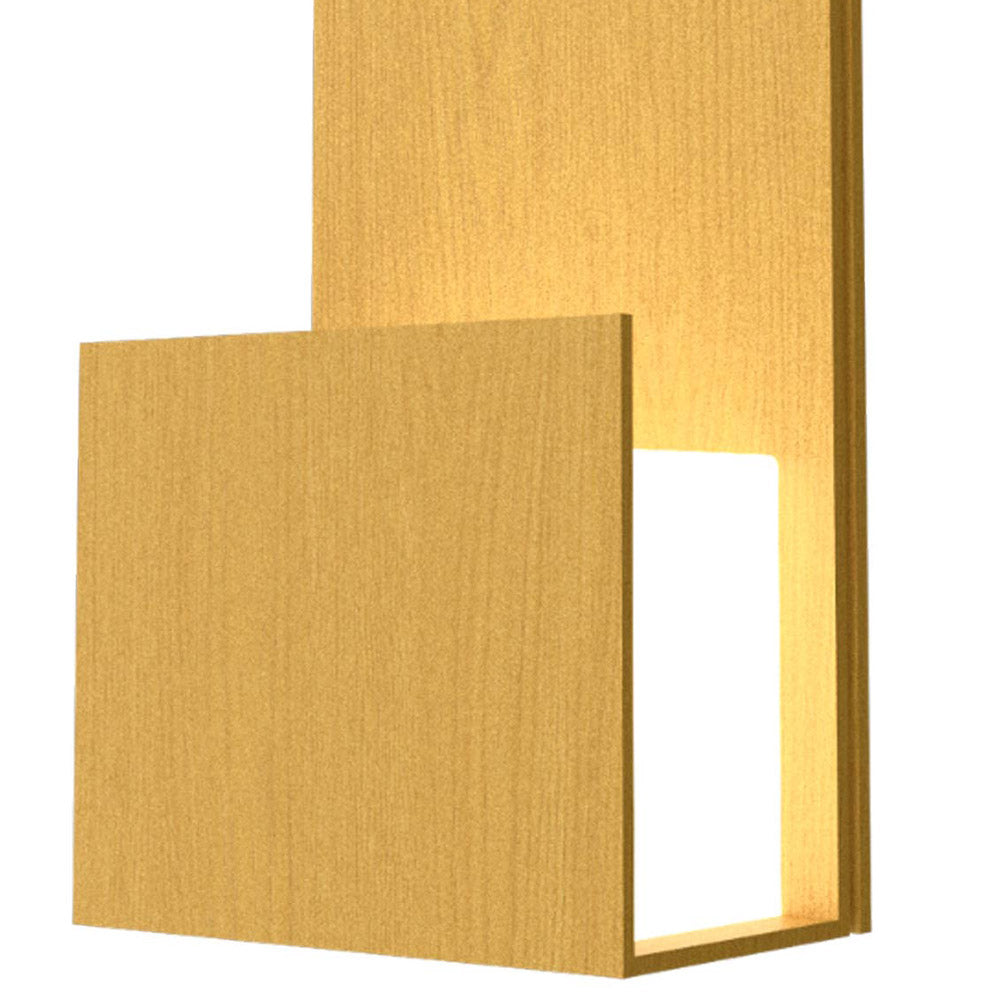 Clean 4068 Wall Light in Detail.