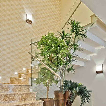 Clean Wall Light in stairs.