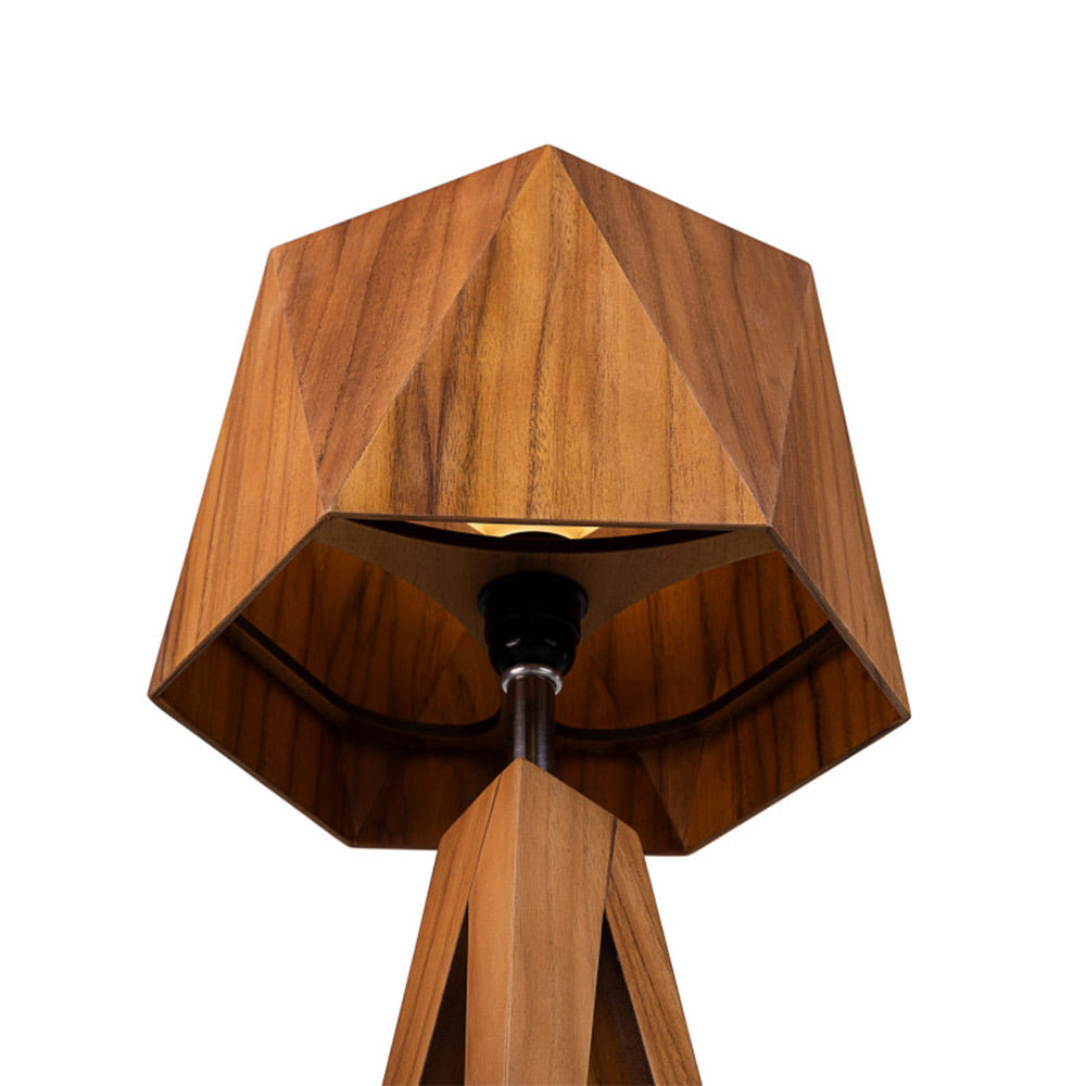 Facet Table Lamp in Detail.