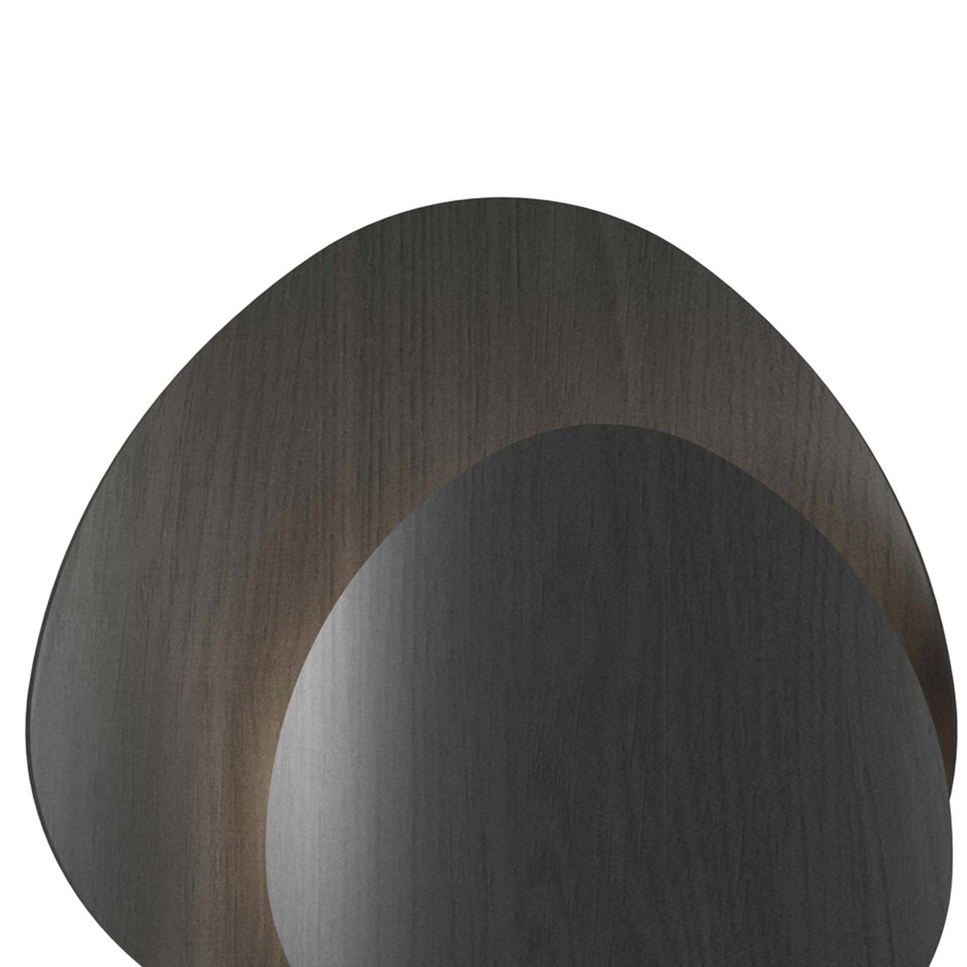 Leaf Wall Light in Detail.
