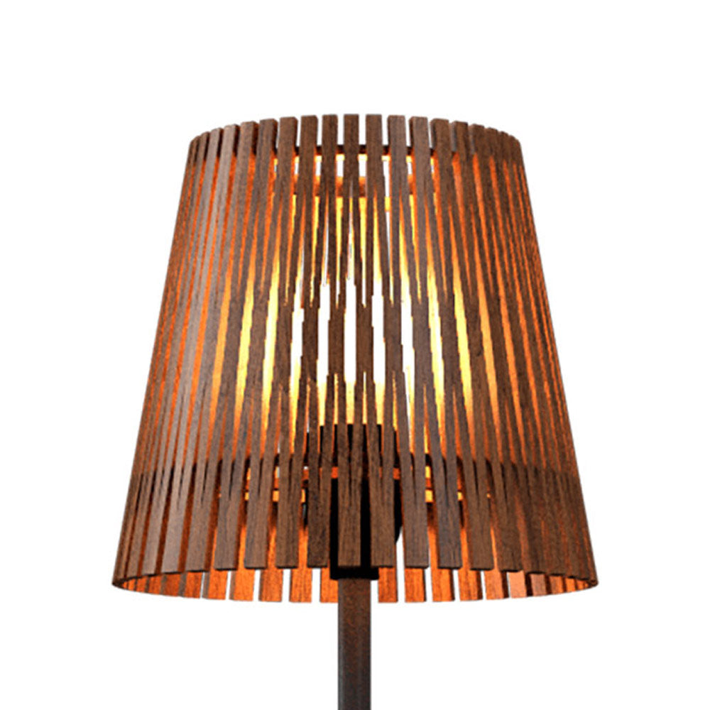 Living Hinges 7089 Table Lamp in Detail.
