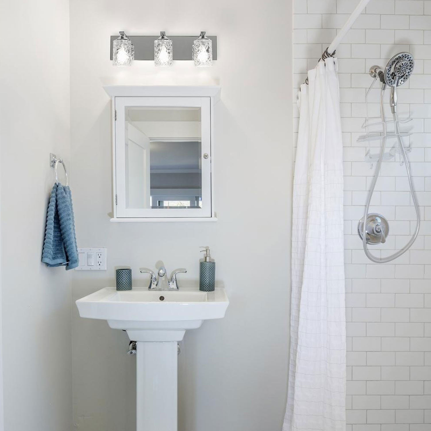 Annabel Bath Vanity Light in bathroom.