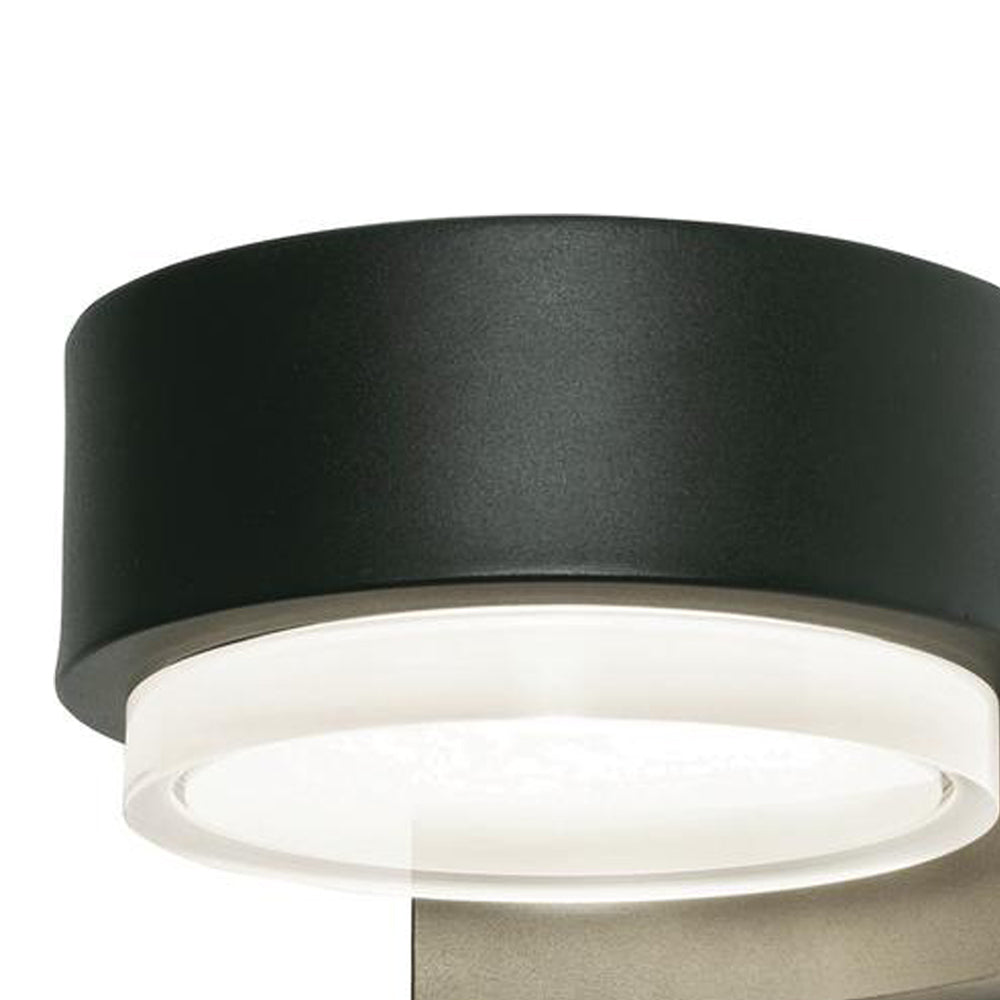 Elm Outdoor LED Wall Light in Detail.