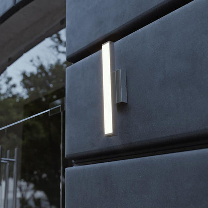 Gale Outdoor LED Wall Light in Detail.