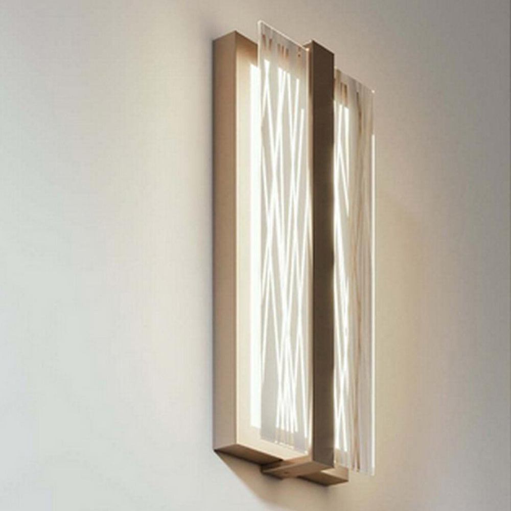 Gallery LED Wall Light in Detail.