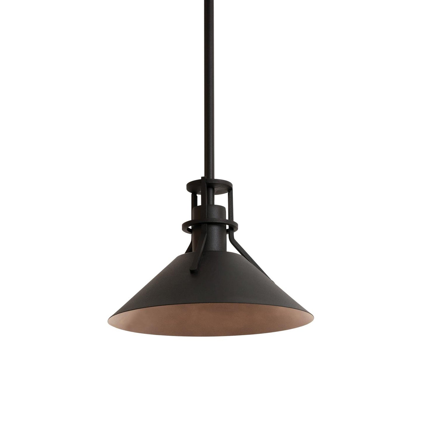 Gus Outdoor LED Pendant Light in Detail.