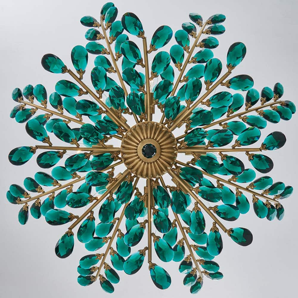 Alloro Chandelier in Detail.